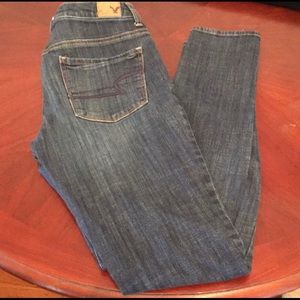 Size 8 American eagle jeans